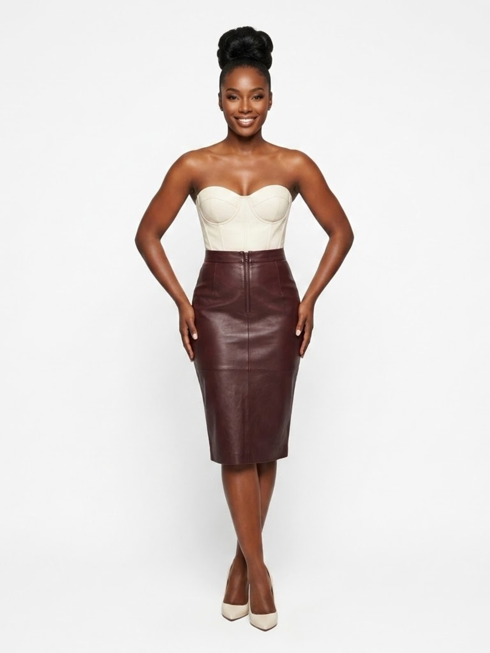 MNG Casual Mango Burgundy Faux Leather Pencil Skirt Size 2